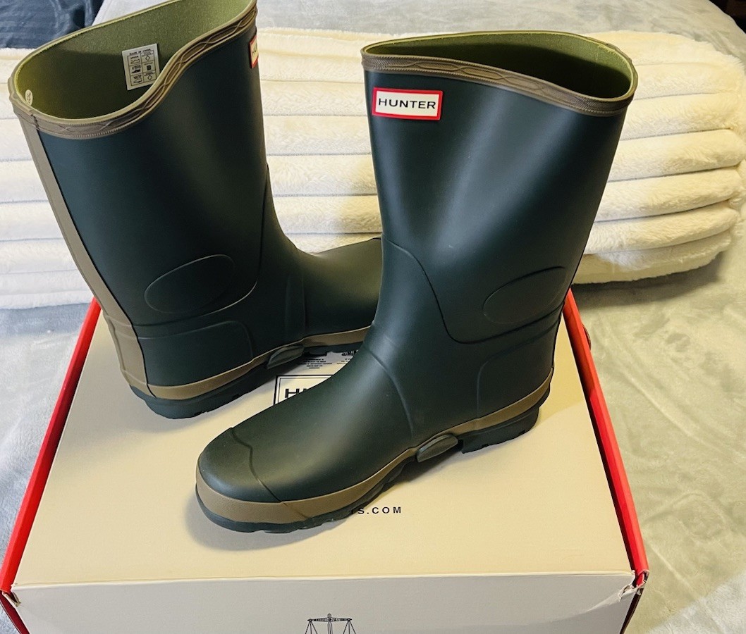 S 11 Boots Gardener Olive Green Pull-on Wellington Mid Calf 