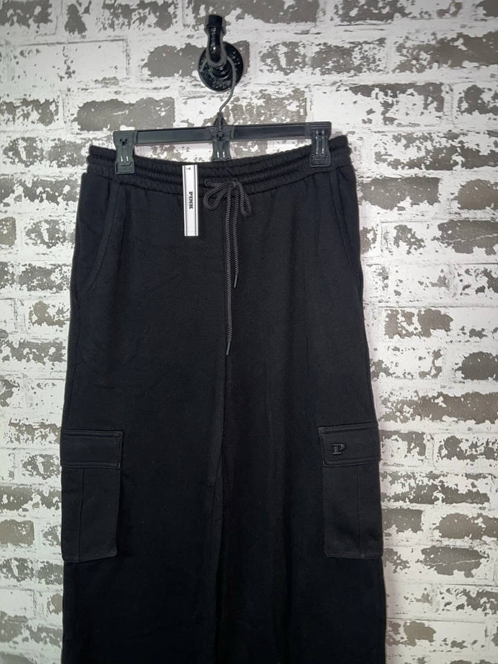 ¡NUEVO CON ETIQUETAS! Pantalones Victoria's Secret ROSA Estilo Carga Pierna Ancha Negros Talla MEDIANA $60 Foto 2 de 4
