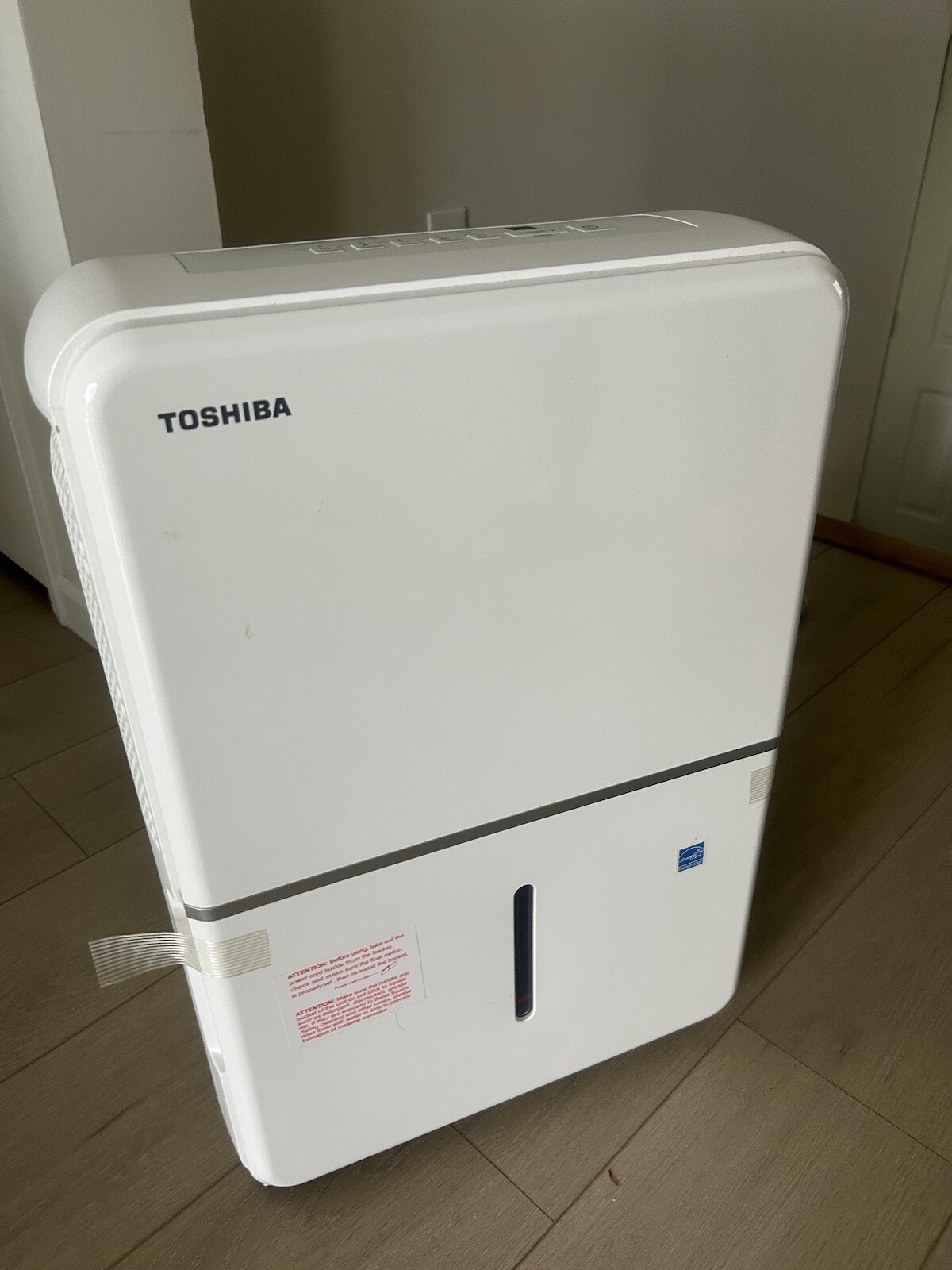 Toshiba TDDP5012ES2 50Pint 115V Energy Star Dehumidifier White 810040941764 eBay