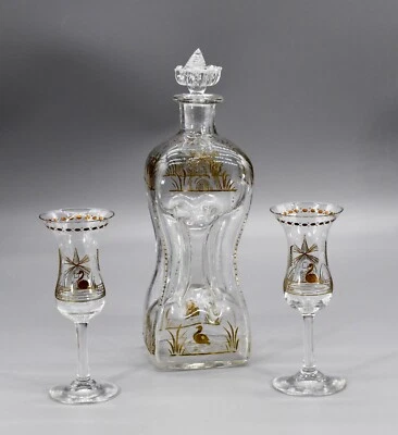 alt Likör-Set Glucker- Karaffe Dekanter 2x Gläser Relieff Goldverzierung H23,5cm - Bild 1 von 4