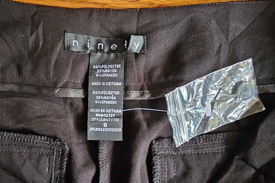 Pantalones de vestir negros Ninety para dama  Foto 2 de 3