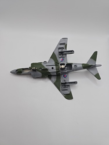 Ertl Bae Harrier II - Picture 11 of 11