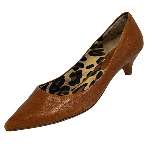Kitten Heel Pointed Toe Pumps Size 