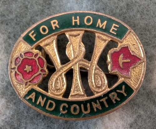 WWII Era Womens Institute (WI) Enamel Members PinBadge -