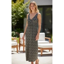 Shein Stretch Black/White Sundress Maxi Dress 2X Trendy Summer Fall Umpire #