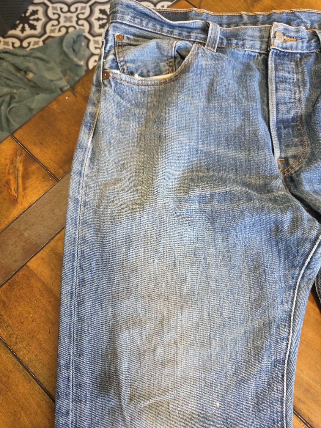 Levi’s 501 Original Fit Jeans 38x32 Blue Thrashed Distressed Frayed Hems image 6