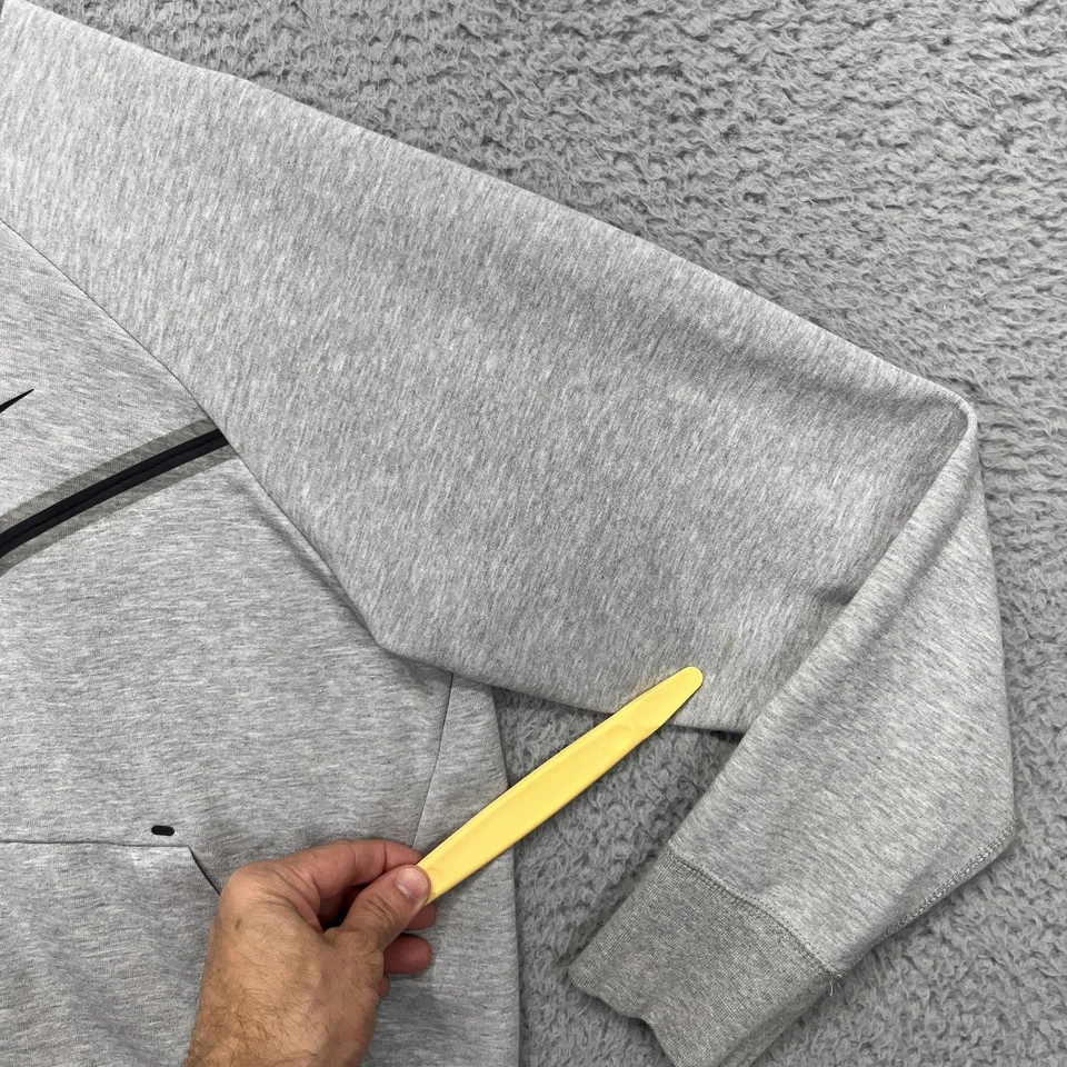 Nike Tech Fleece Hoodie Womens Large Gray Full Zip Athletic Jacket CW4298-063 - Image 2 of 4
