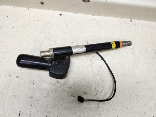 Permobil / REAC 319714 / 82520015 / RE25 Power Wheelchair Leg Rest Actuator