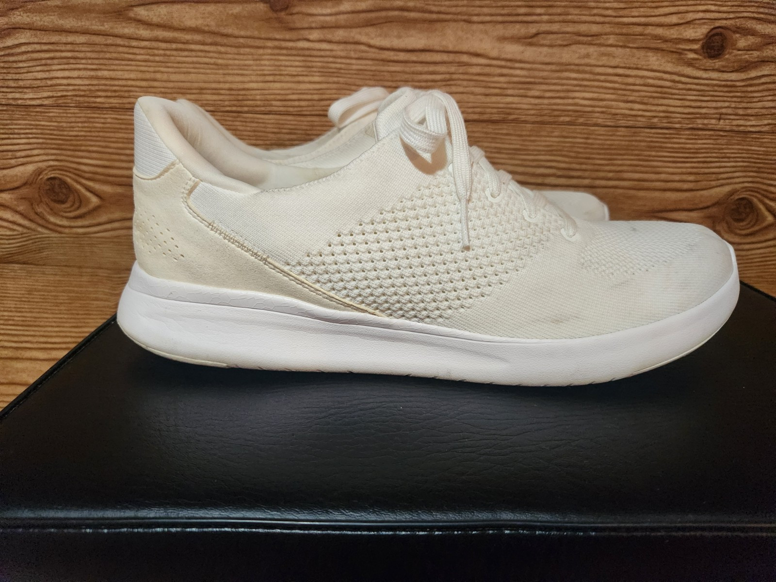 SAOLA Scarpe da ginnastica Kizik Athens Signature Cage bianche slip on mani libere misura 13 larghe