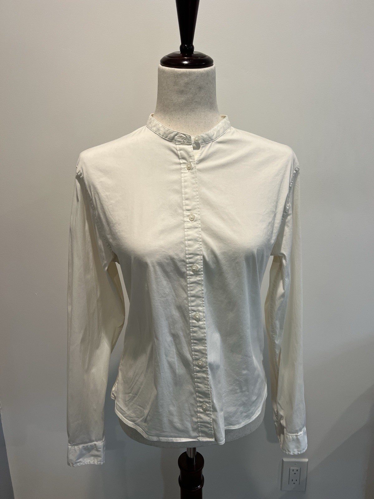 Uniqlo Women's White Blouse Collarless Cotton Blend Long Sleeve XS Button Up thumbnail 11