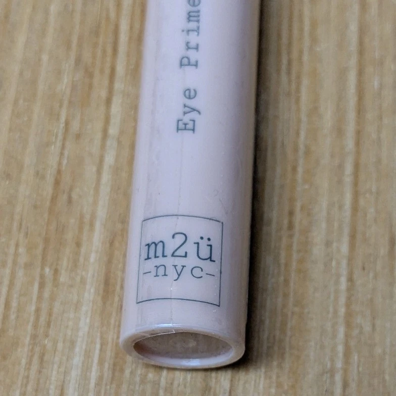 M2U NYC Eye Primer Cruelty Free Vegan Makeup Base Smooth Finish - Image 2 of 4