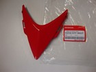 Carénage centre chaire haut COWL FRONT CENTER neuf Honda CBR 125 JC34