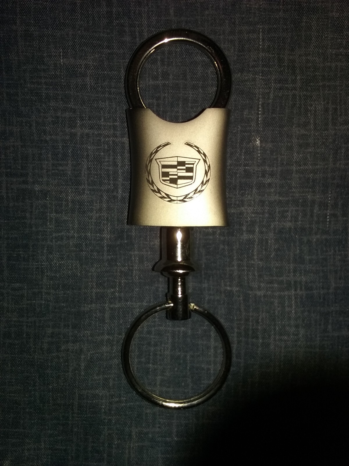 CADILLAC Keychain Stainless Steel Silver with quick disconnect (NEW IN