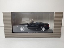Minichamps Mercedes-Benz SL Class Cabriolet 230 1:43 Diecast Dealer Model Car