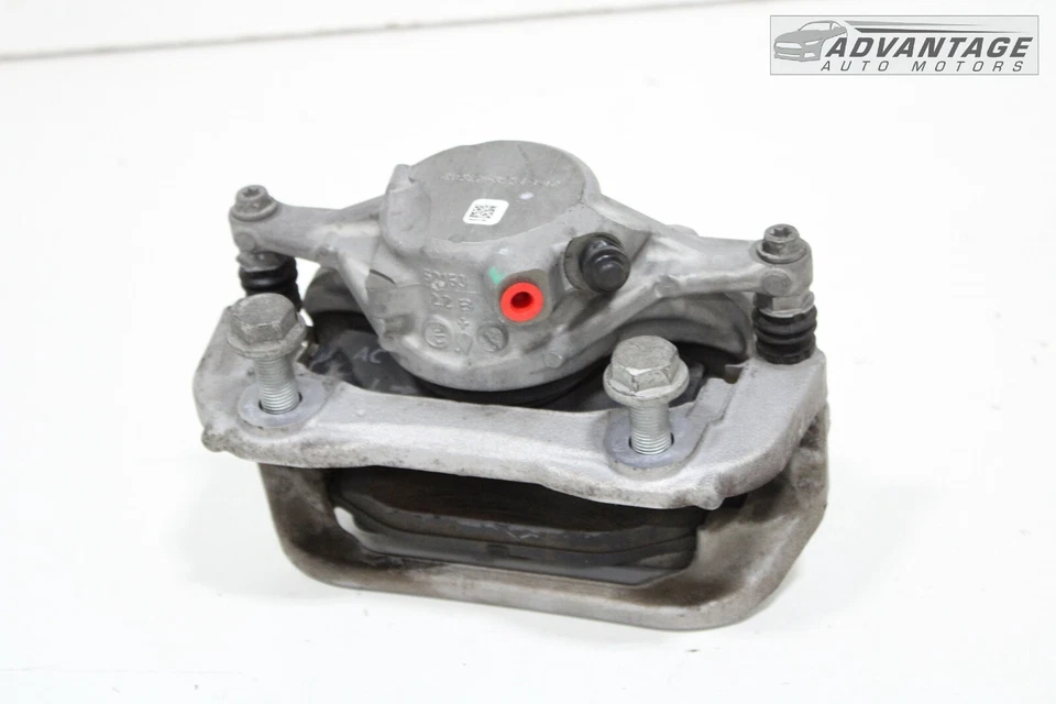 2015-2020 MERCEDES BENZ C300 W205 FRONT LEFT DRIVER SIDE ABS BRAKE CALIPER OEM - Image 3 of 4