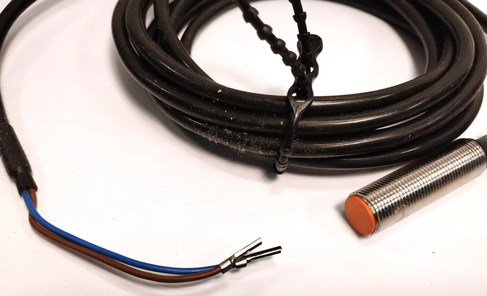 Efector IFB-2002-AROG IF5496 10-30 V DC Inductive Proximity Sensor - Image 3 of 4