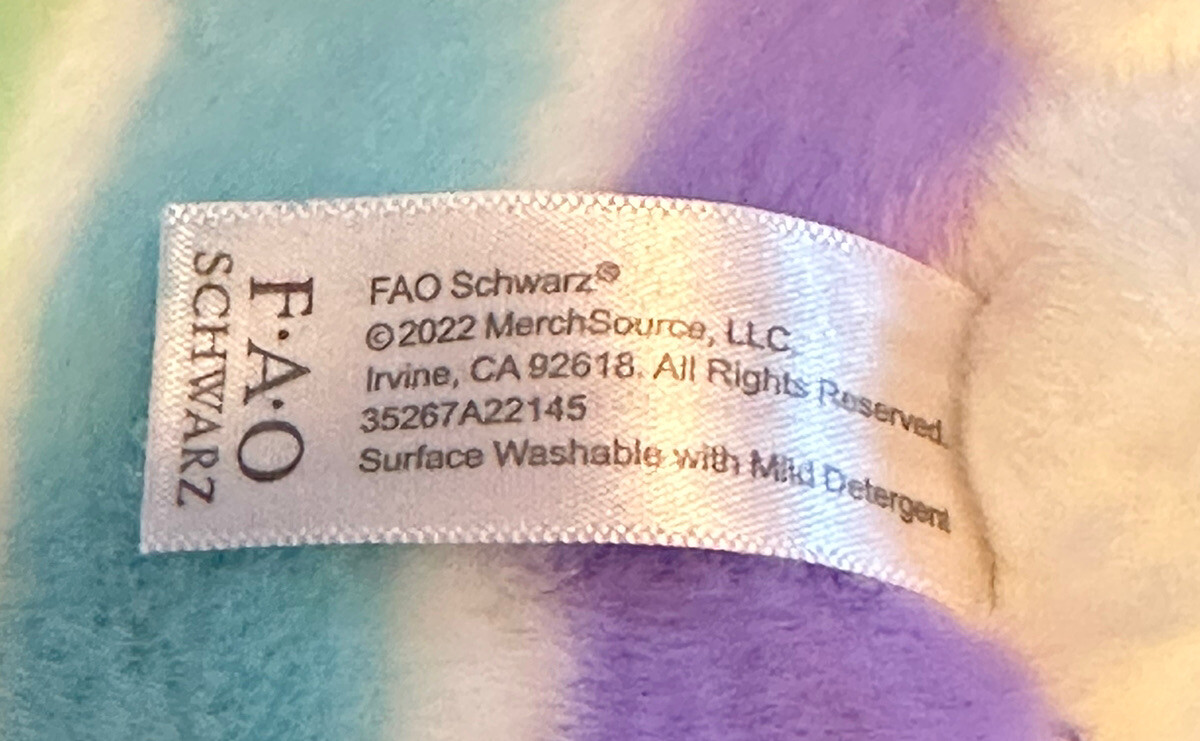 NWT ~ 11” F.A.O. Schwarz TASTIES Sweet Friends Birthday Cake Stuffed Plush