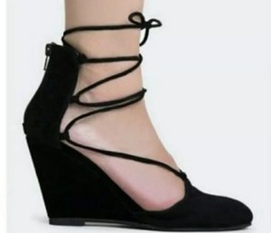 jeffrey campbell black wedges