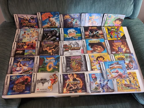 Lot of 26 Vtg. Gameboy Advance GBA Instruction Manual Booklets