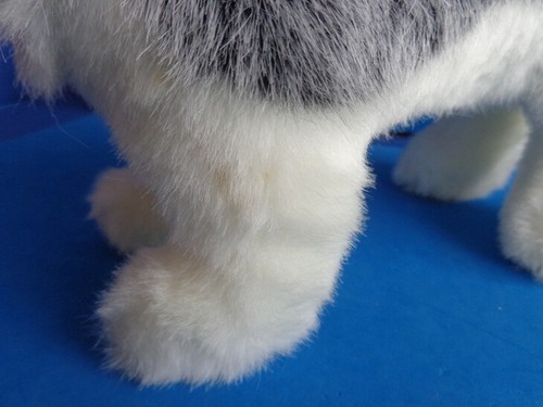 VINTAGE AMERICAN GIRL HUSKY DOG- LARGER SIZE- 10" LENGTH- 9.5" HEIGHT- HTF - Picture 4 of 13