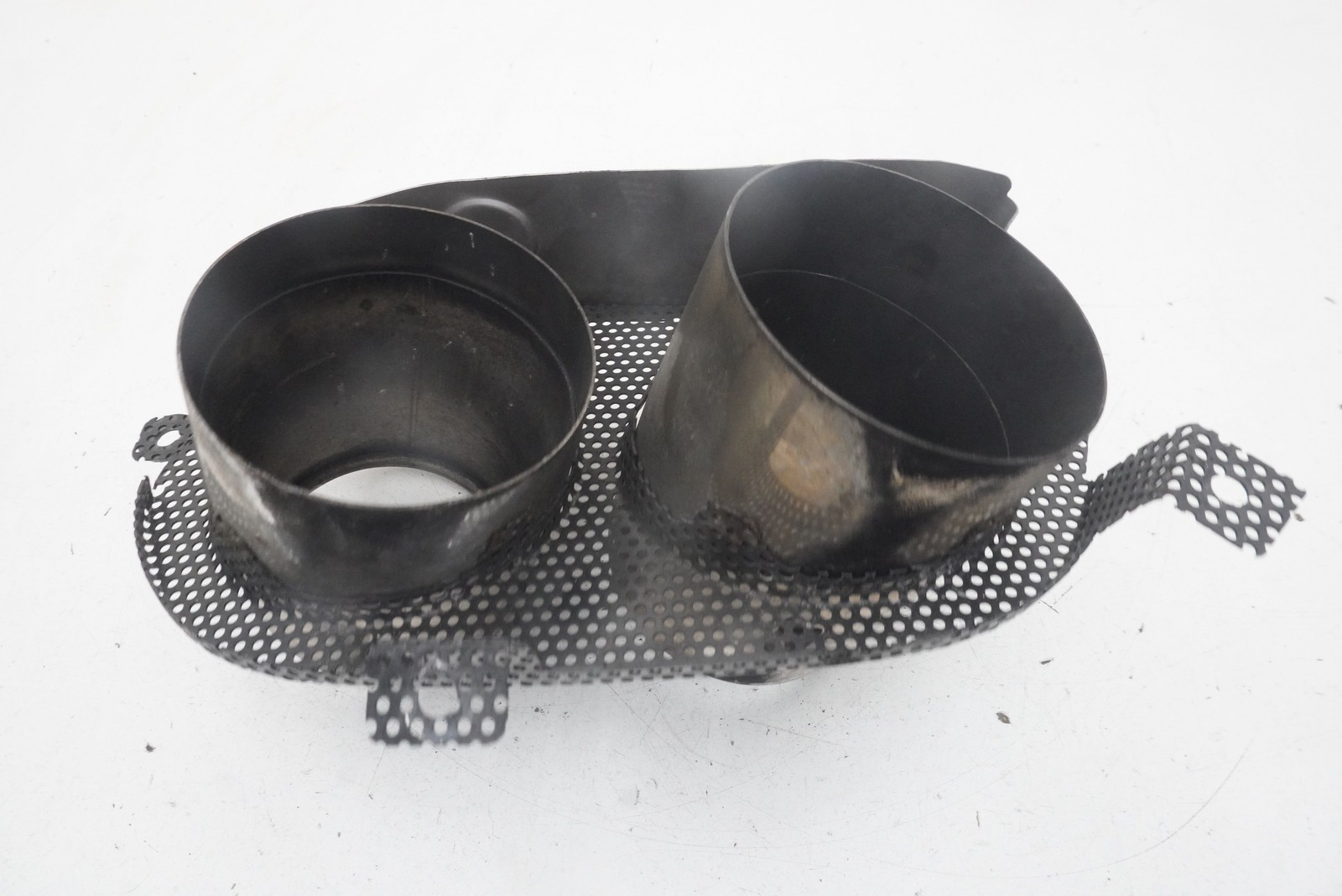 Ferrari California 2015-2018 Rear Left Exhaust tip grille P/N 86090500