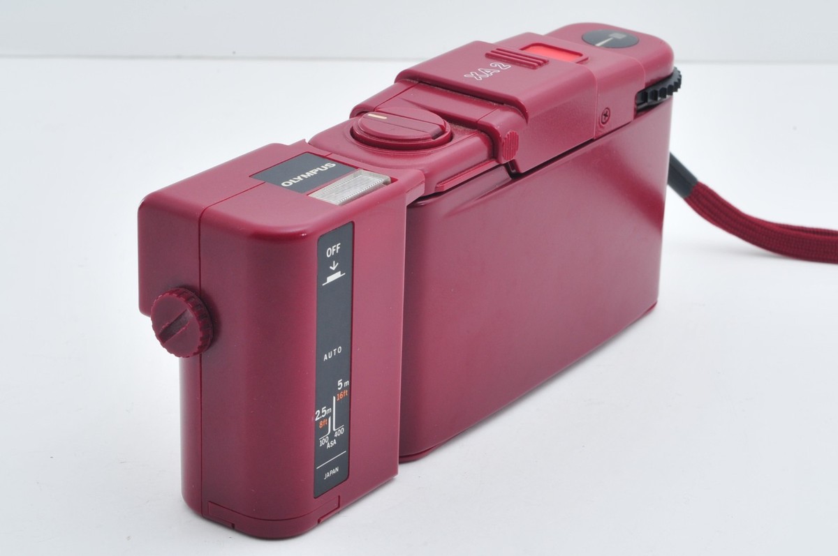 オリンパス OLYMPUS XA2 Olympus XA2の使い方。カメラ初のグッドデザイン賞！いつでも