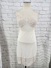 Vintage Full Slip Nylon Van Raalte Adjustable Straps Romantic Cottagecore Small