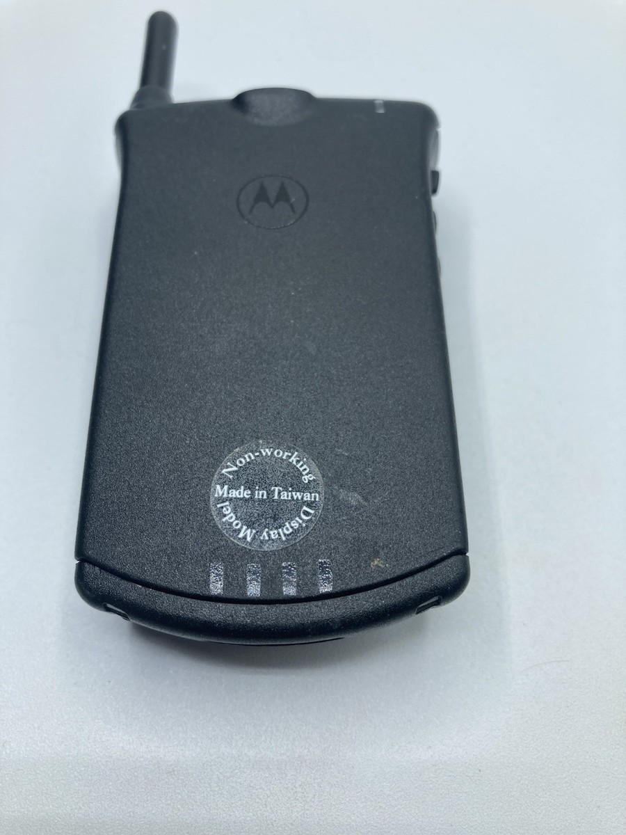 Dummy Store Display Model MOTOROLA-STARTAC Flip Phone- Super Rare
