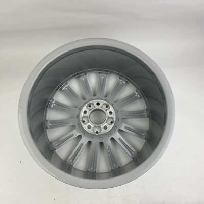 Genuine Mercedes-Benz OEM 19