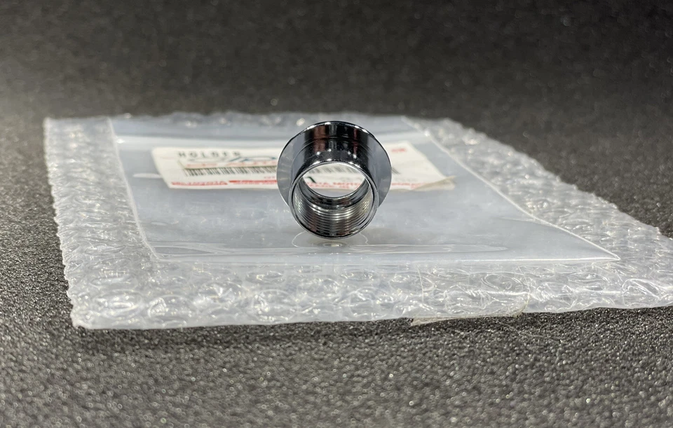 NUEVO 89 - 92 TOYOTA CRESSIDA POTENCIA AUTOMÁTICA ANTENA ELÉCTRICA CROMO TUERCA DE MÁSTIL OEM Foto 3 de 4