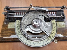 Rare World Typewriter - Beautiful example! thumbnail