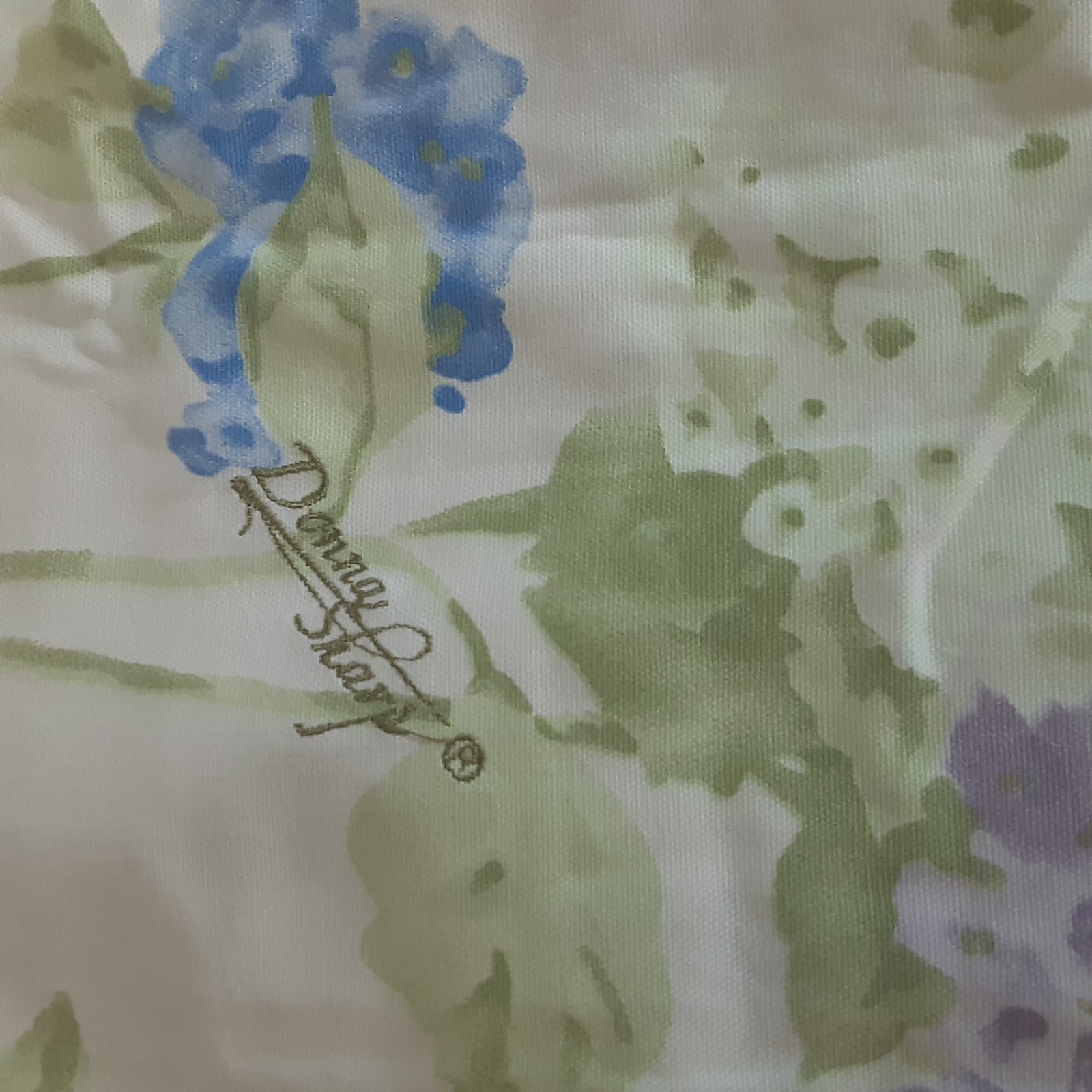 Picture 4 of 6