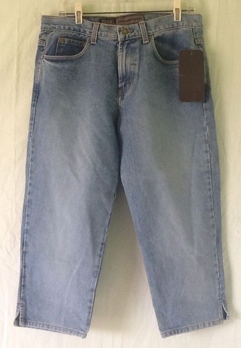 DM's DR. Martens Air Wair Denim Capri 