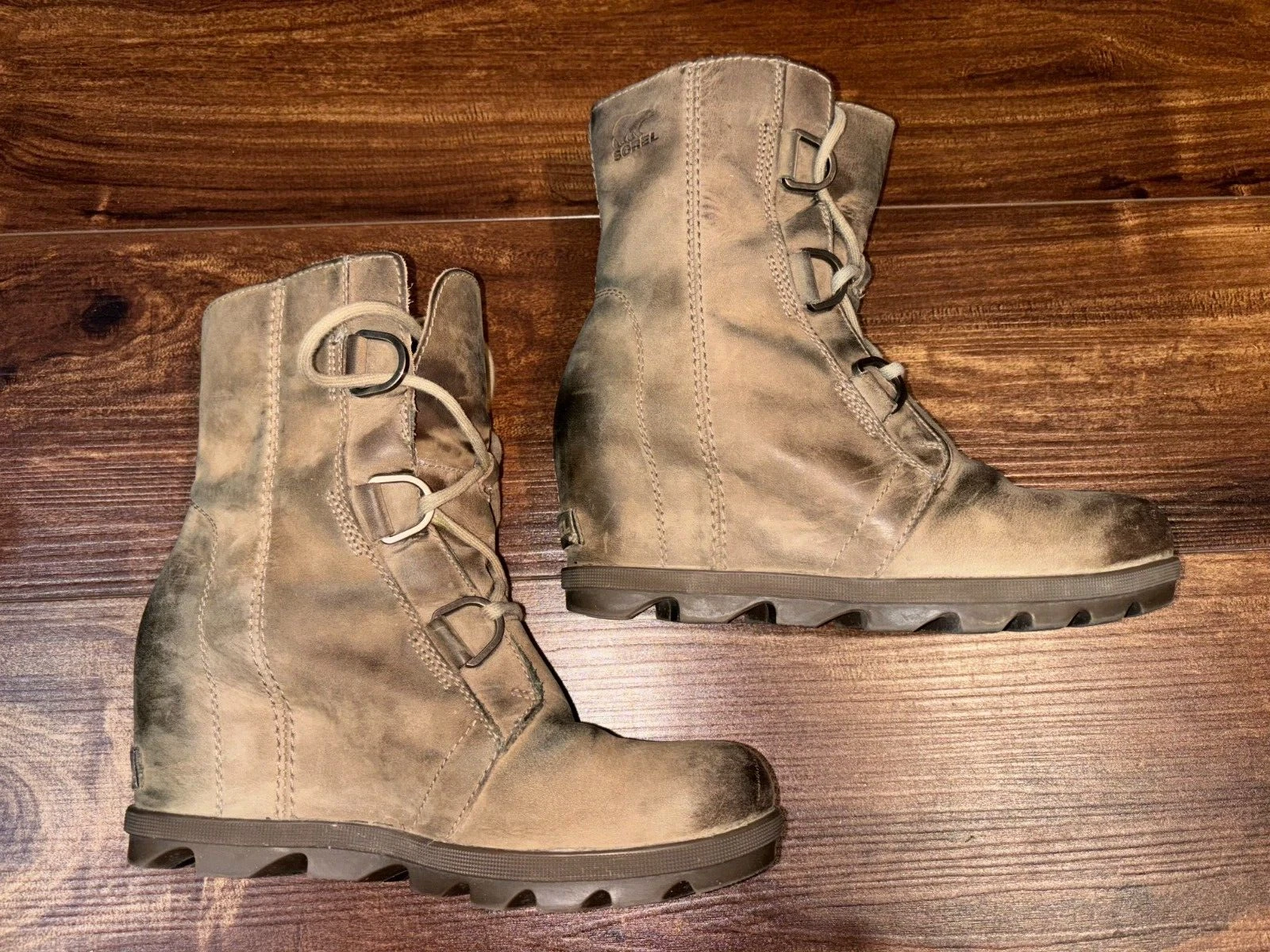 sorel joan of arctic wedge ii leather boots