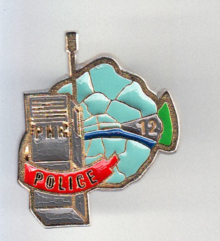 pin's lapel pins vintage POLICE NATIONALE (+à venir) 4éme DPJ PARIS pin's lapel pins vintage POLICE NATIONALE (+à venir) 4éme DPJ PARIS