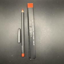 CHILI RIMMED  Mac Lip Pencil Crayon A Levers Fullsz 1.45 g / 0.05Oz. Brick Red