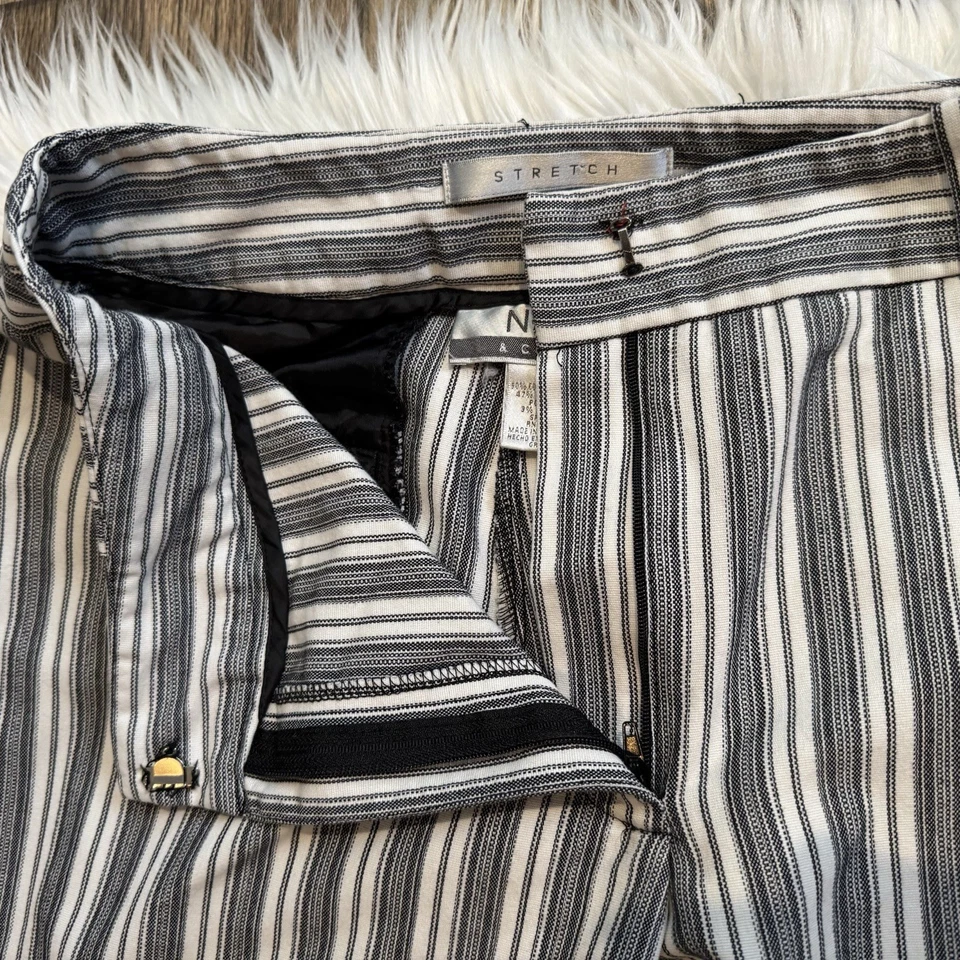Pantalones de vestir Nine & Company para mujer 6 negros blancos a rayas elásticos pierna recta Foto 3 de 4