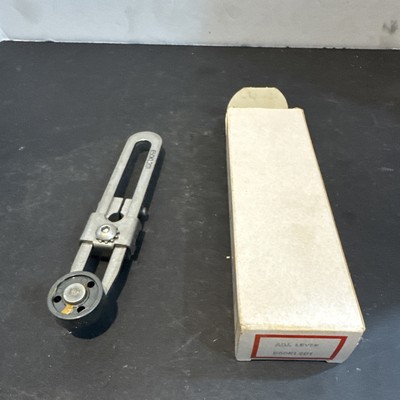 Cutler Hammer ADJ. Lever E50KL201