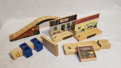 Thomas Wooden Railway Lot of Misc. Destinations - Bridge, Elsbridge Station, etc