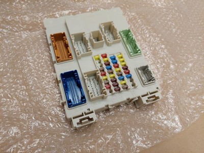 Ford Focus Mk3  C-Max DXA Fuse Box 2431443 Genuine NEW JV6T14A073EA