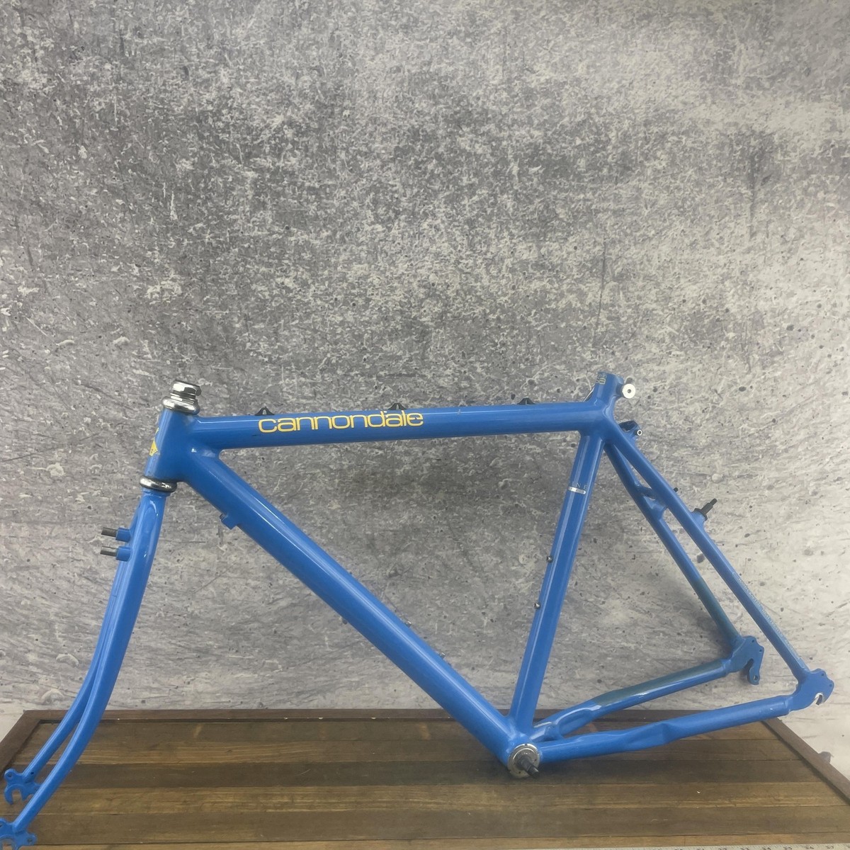 Vintage Cannondale Mountain Bike Frame 18 in Blue 26 in USA