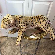 FAO Schwarz Realistic Cheetah Plush Stuffed Animal Jungle Cat Leopard