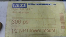 Wika instrument 300 PSI 1/2" NPT Lower Mount Gauge 9834869 Type 232.34 4.5"