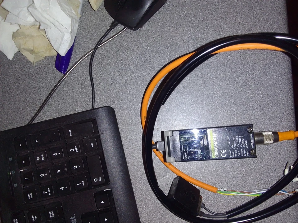 Omron E3MC-MX11 Fiber Optic Amplifier 12-24VDC 4-Channel – Tested Working - Image 2 of 4