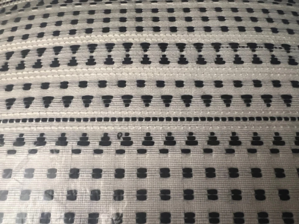 Almohada decorativa Ann Gish Tweed 18x18 negra blanca nueva con etiquetas - ¡INCLUYE INSERTO! Foto 2 de 3