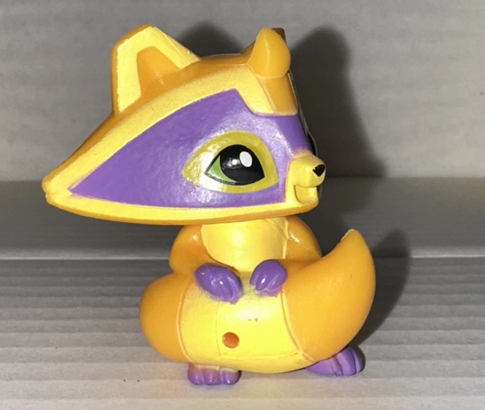 国家地理动物果酱 POSH RACCOON 公仔 2 英寸高 — 第 3/3 张图片