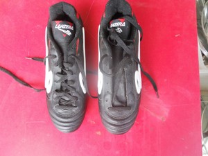 lanzera soccer shoes