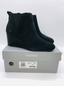 vionic wedge boots