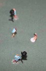 Photo Shoot Figures - Model, Photographer, Spotlights & 2 Techs- HO Scale — photo 5