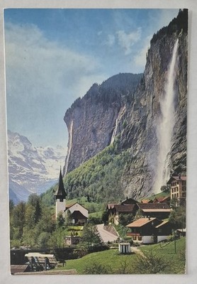 Postcard Lauterbrunnen/Berner Oberland, Mountainside Switzerland Town Chrome 4x6